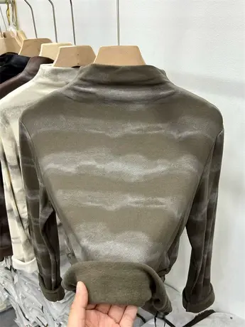 半高领扎染加绒针织上衣女初冬新款内搭慵懒时髦保暖抓绒打底上衣商品大图