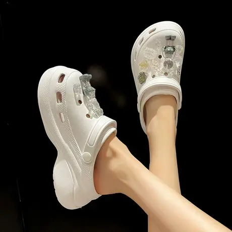 洞洞鞋女外穿ins潮时尚可爱水晶玩偶松糕增高厚底防滑沙滩凉拖鞋图片