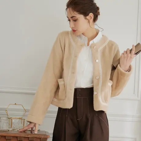 桔熊秋冬季法式高级感绒毛绒绒气质保暖长袖短款外套女大码EA3538图片