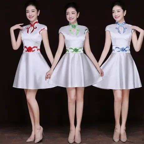 苏雅琪礼仪服装青花瓷旗袍礼服演出绣花旗袍礼仪演出旗袍迎宾礼服商品大图