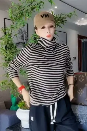 欧洲站2025秋季新款时髦洋气高领内搭条纹长袖T恤女休闲百搭上衣商品大图