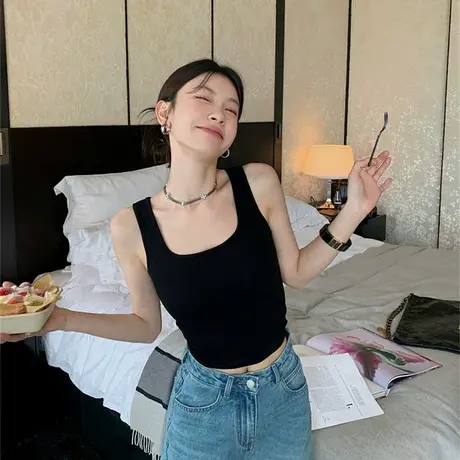工字内搭运动美背吊带背心女夏季2024新款修身带胸垫外穿短款上衣图片