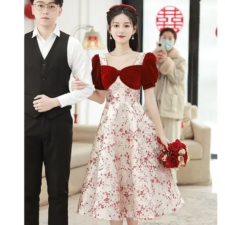 订婚礼服女夏季敬酒服2023新款新娘高级感中长款红色连衣裙设计感商品大图