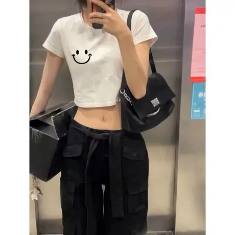 2023年新款夏季短袖t恤女露脐高腰显瘦短款上衣小个子体恤时尚潮图片