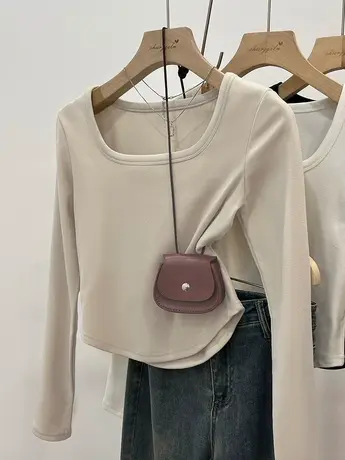 法式收腰正肩德绒长袖t恤女春秋冬内搭方领U领打底衫修身显瘦上衣图片