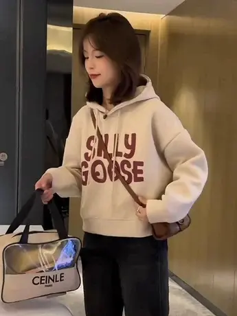 韩版加绒加厚字母印花连帽卫衣女秋冬宽松显瘦小个子减龄长袖上衣图片