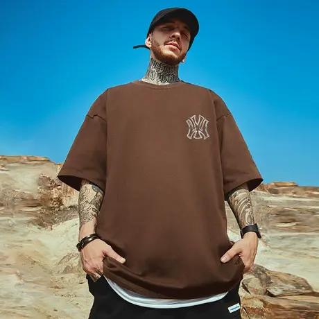 重磅潮牌宽松T恤日系胖子短袖男加肥加大咖啡色国潮大码男装夏季图片