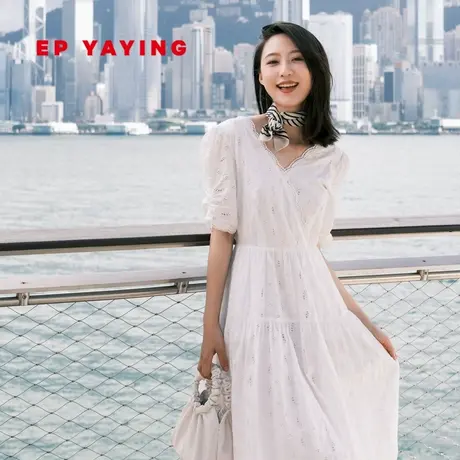 EP YAYING雅莹女装 新中式v领蕾丝刺绣连衣裙 春夏商场同款4639A图片