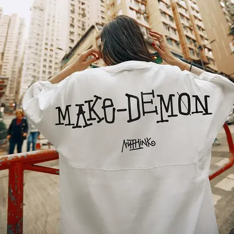 大码宽松情侣短袖高街美式潮牌情侣装T恤男潮夏季潮流蝙蝠袖上衣图片