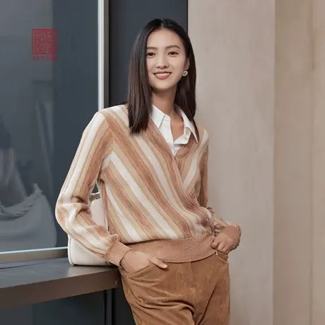 EP雅莹高端系列 国风钻扣条纹交襟羊毛针织衫 商场同款9503A图片