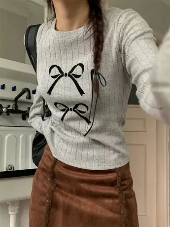 韩国东大门春季新款蝴蝶结印花竖纹理休闲百搭长袖T恤打底衫上衣商品大图