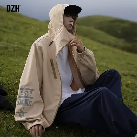 男生户外连帽冲锋衣男潮牌2023新款工装休闲夹克外套秋季旅游穿搭商品大图