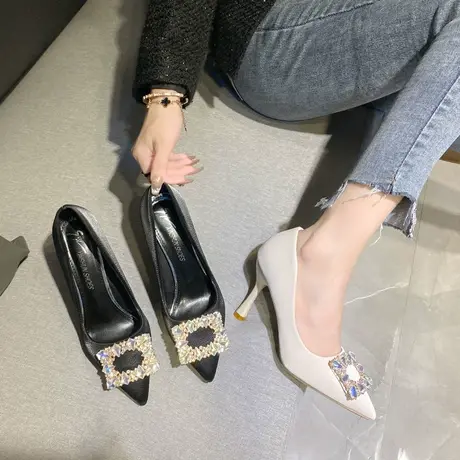 女鞋2023秋冬季新款时尚休闲尖头浅口单鞋洋气水钻细跟显瘦高跟鞋图片