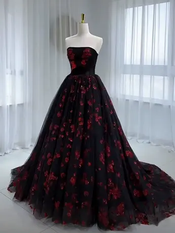 晚礼服女2023新款长款黑色抹胸气质高级感宴会高端高贵主持连衣裙图片