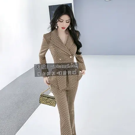 VJE春季印花不规则职业装2023新款收腰双排扣西服喇叭裤两件套图片