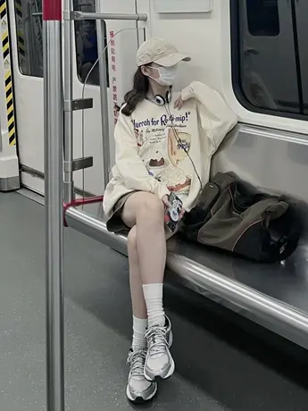 美式复古圆领卫衣女秋冬加绒oversize大码宽松潮ins显瘦外套上衣商品大图