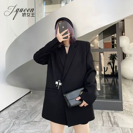 黑色西装外套女秋季新款宽松复古高级感锁扣上衣廓形炸街小西服潮图片