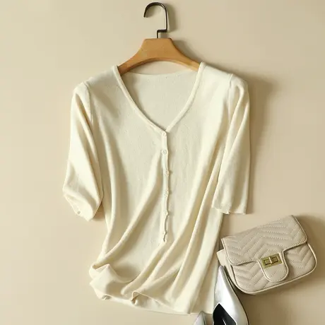 五分袖打底衫女春装时尚洋气内搭V领修身气质中袖毛衣针织衫上衣图片