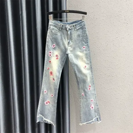 2023夏季新款复古百搭刺绣牛仔长裤女中腰时尚微喇裤显瘦喇叭裤潮图片