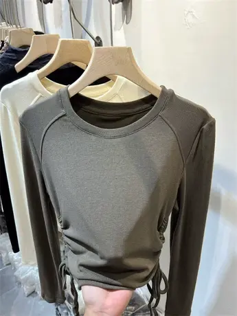 纯色圆领抽褶针织衫长袖T恤女2023早秋季新款短款收腰设计感上衣商品大图