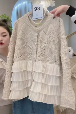 温柔软糯毛衣开衫2022秋冬新品宽松A字摆显瘦针织镂空上衣外套女图片