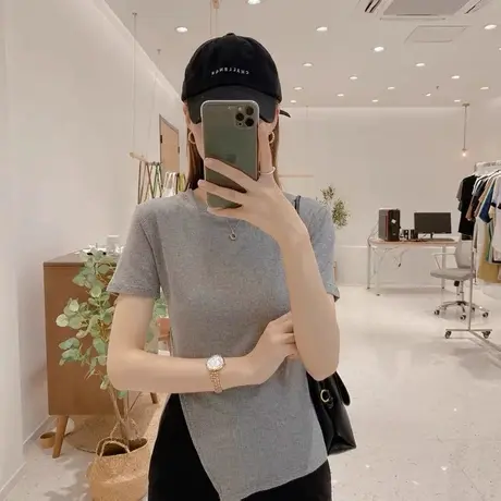 2023夏季开叉收腰短袖t恤女修身设计感小心机上衣圆领百搭纯色潮图片