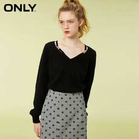 【上新】ONLY奥莱夏季V领纯色打底百搭毛衣时尚毛针织衫女商品大图