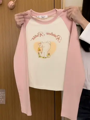 红续爱心兔子粉色插肩长袖T恤女日系小个子修身内搭上衣秋冬新款商品大图