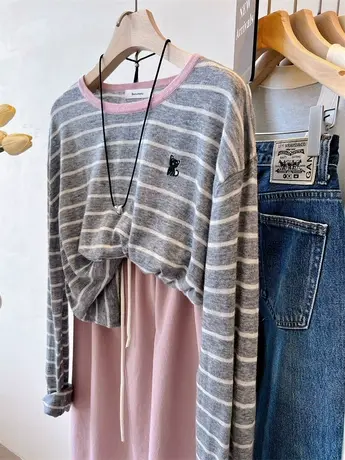 韩国 胸前小猫咪刺绣撞色领边宽松百搭条纹羊毛套头针织衫女上衣商品大图