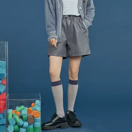 尔给裤子直筒灰色休闲皮裤短裤女秋款2022年新款外穿宽松五分裤商品大图