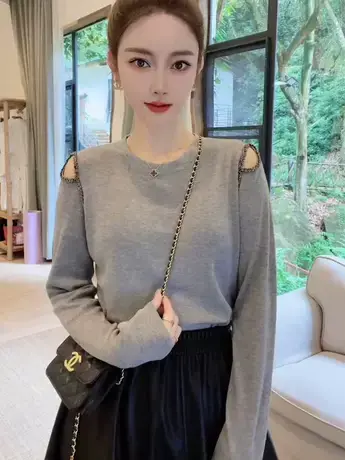 欧货设计感钉珠露肩长袖T恤女2023秋季款时尚百搭修身体恤ins上衣商品大图