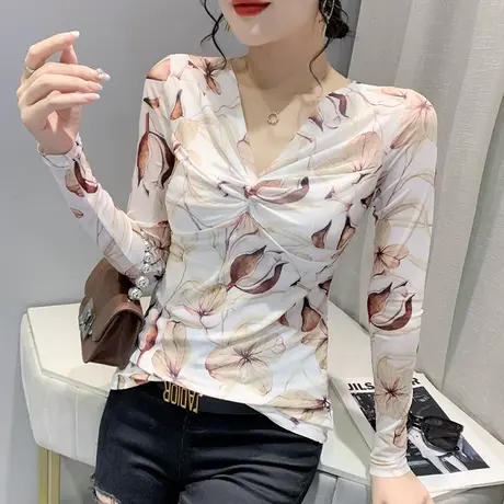 性感V领网纱上衣女长袖欧货时尚印花打底衫内搭设计感小众交叉T恤图片