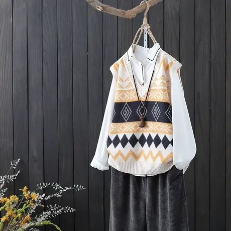 秋冬针织V领马甲女宽松外穿坎肩背心外套大码森系复古毛衣马夹潮图片