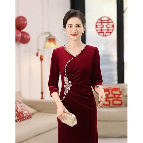 中年妈妈装婚宴礼服丝绒喜婆婆婚礼喜服洋气鱼尾平时可穿冬季优雅商品大图