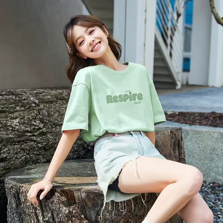 唐狮发泡印字母短袖T恤女新款夏季独特别致上衣内搭打底衫图片