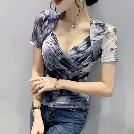 水墨画网纱短袖打底衫女洋气性感V领t恤2023设计感心机紧身上衣夏商品大图
