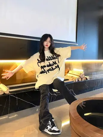 美式设计感印花短袖T恤女夏季新款大码胖mm宽松显瘦上衣潮2-300斤商品大图