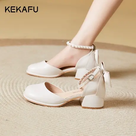 珂卡芙包头凉鞋女2023年新款珍珠粗跟中空单鞋法式白色玛丽珍女鞋图片
