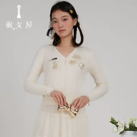 淑女屋旗舰店冬季新品v领短袖秋蝉系列绣花开衫舒适面料淑女气质商品大图