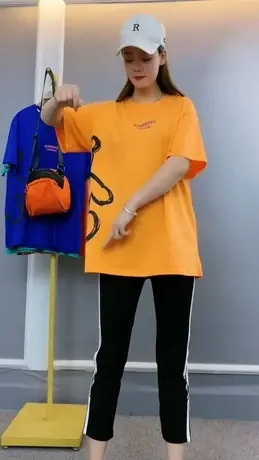 2023夏季新款卡通小熊字母印花短袖T恤女中长款宽松百搭ins潮半袖商品大图