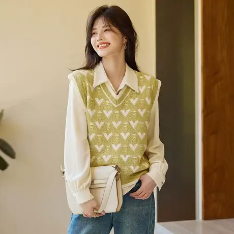 时尚针织马甲2023年秋季新款女宽松温柔淑女叠穿V领心形无袖背心商品大图