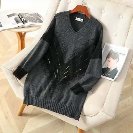 2024春季新款大码装烫钻针织毛衣女V领胖mm优雅宽松显瘦拼色上衣图片