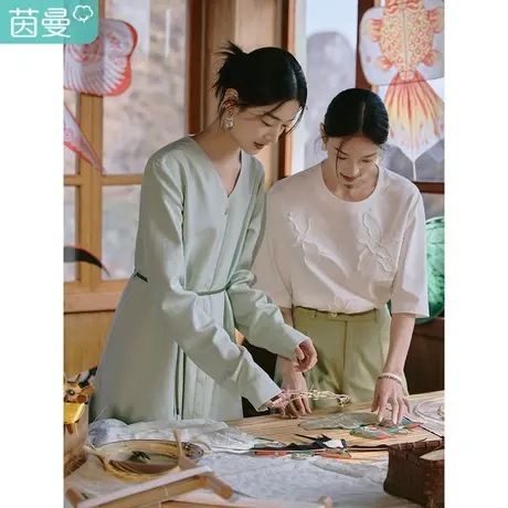 【商场同款】茵曼2023春季女装新款百搭立体贴花正肩圆领宽松T恤图片