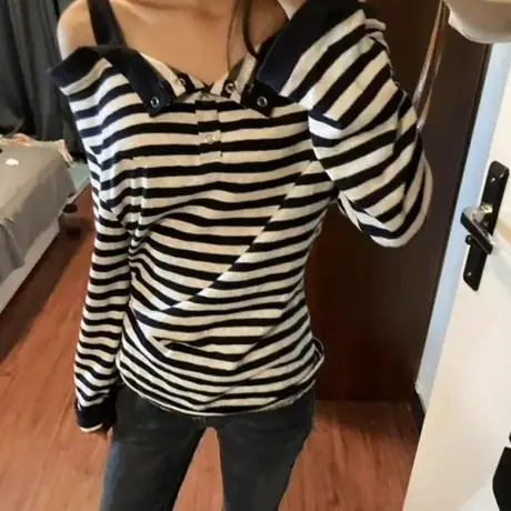 条纹一字肩吊带长袖T恤女春秋季修身韩版打底衫内搭外穿露肩上衣商品大图