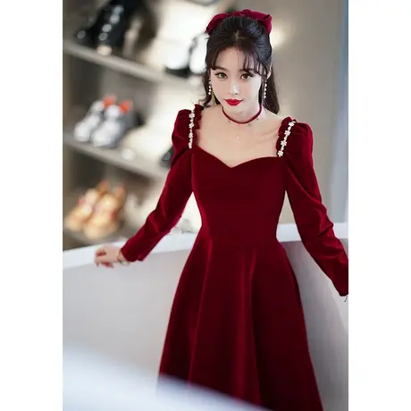 长袖敬酒服新娘2024新款冬季小个子订婚回门礼服连衣裙酒红色方领图片