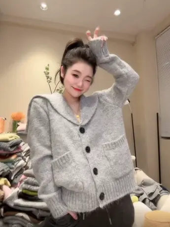 复古慵懒风软糯毛衣女2023秋冬新款韩系高级感百搭翻领针织开衫洋图片