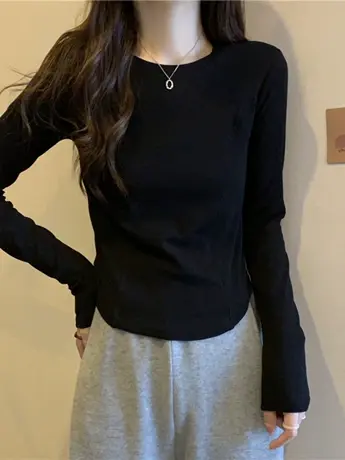 螺纹德绒白色不规则正肩长袖t恤女秋冬新款内搭打底衫短款上衣潮商品大图