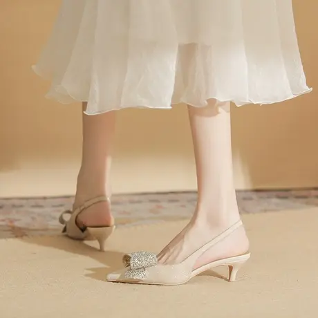 2023夏季新款凉鞋法式水钻蝴蝶结后空法式气质尖头低跟细跟高跟鞋商品大图