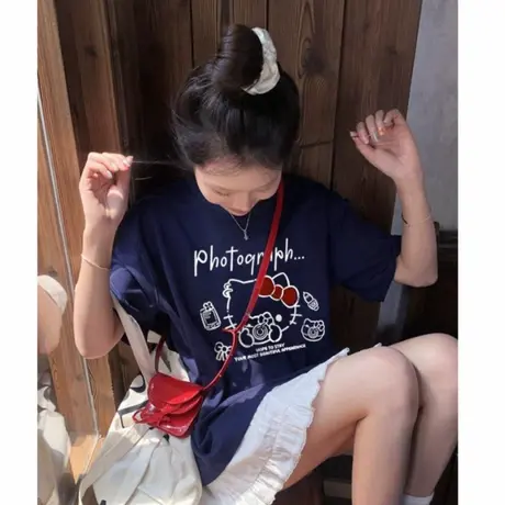 2025夏季新款chic学院风超显白藏蓝色短袖t恤女宽松显瘦落肩上衣图片