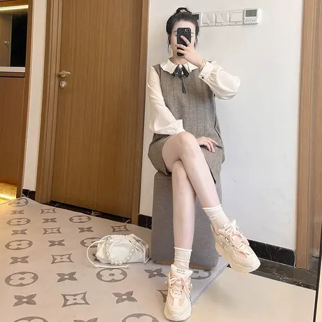 2025年春装新款娃娃领连衣裙女显瘦胖mm套装两件套小香风毛呢羊毛商品大图